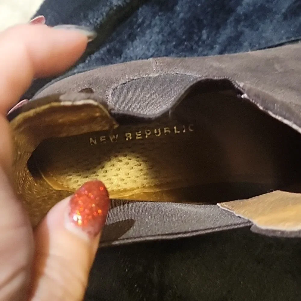 New Republic Suade Booties, Size 11 Chocolate Brown. - Picture 6 of 6